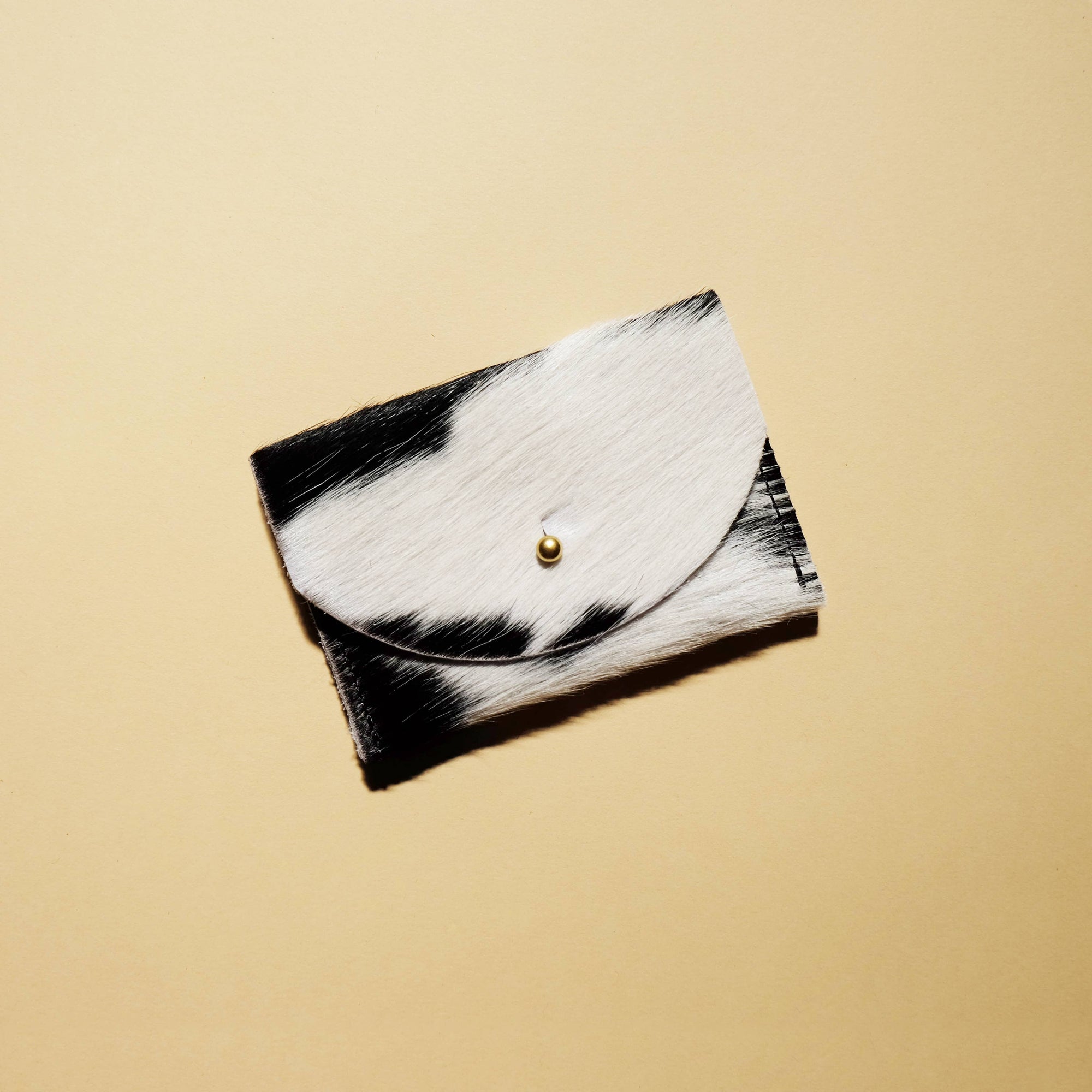 Primecut Cardholder in Black + White Hair on Hide