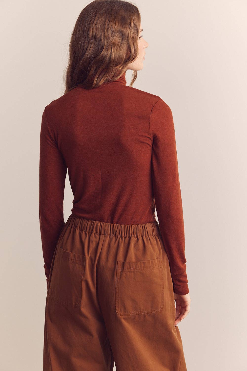 Amente Pleated Drawstring Pants in Red Bean