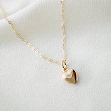 Load image into Gallery viewer, Tiny Heart Necklace - 14K Gold Fill
