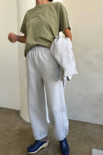 Load image into Gallery viewer, French Terry Balloon Pant - Heather Grey
