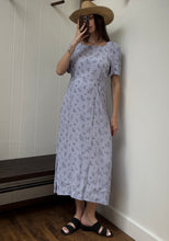 Load image into Gallery viewer, Femme Lilac Maxi

