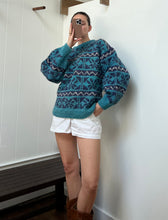 Load image into Gallery viewer, Peruvian Wool Cabin Pullover
