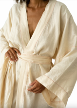 Load image into Gallery viewer, Belle The Label - The Robe: Cream
