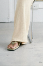 Load image into Gallery viewer, BOHEME - The Knit Trouser
