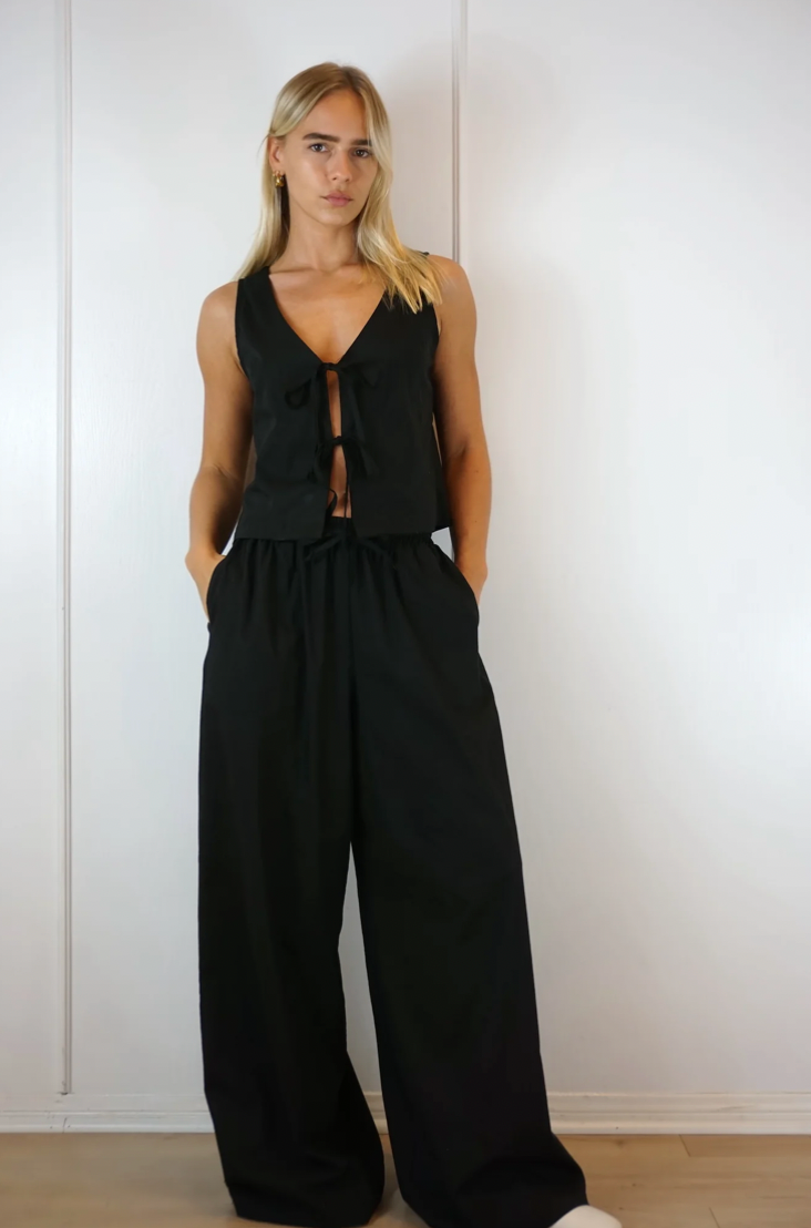 Shop Shani Lou Pant in black