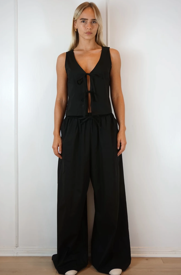 Shop Shani Lou Pant in black