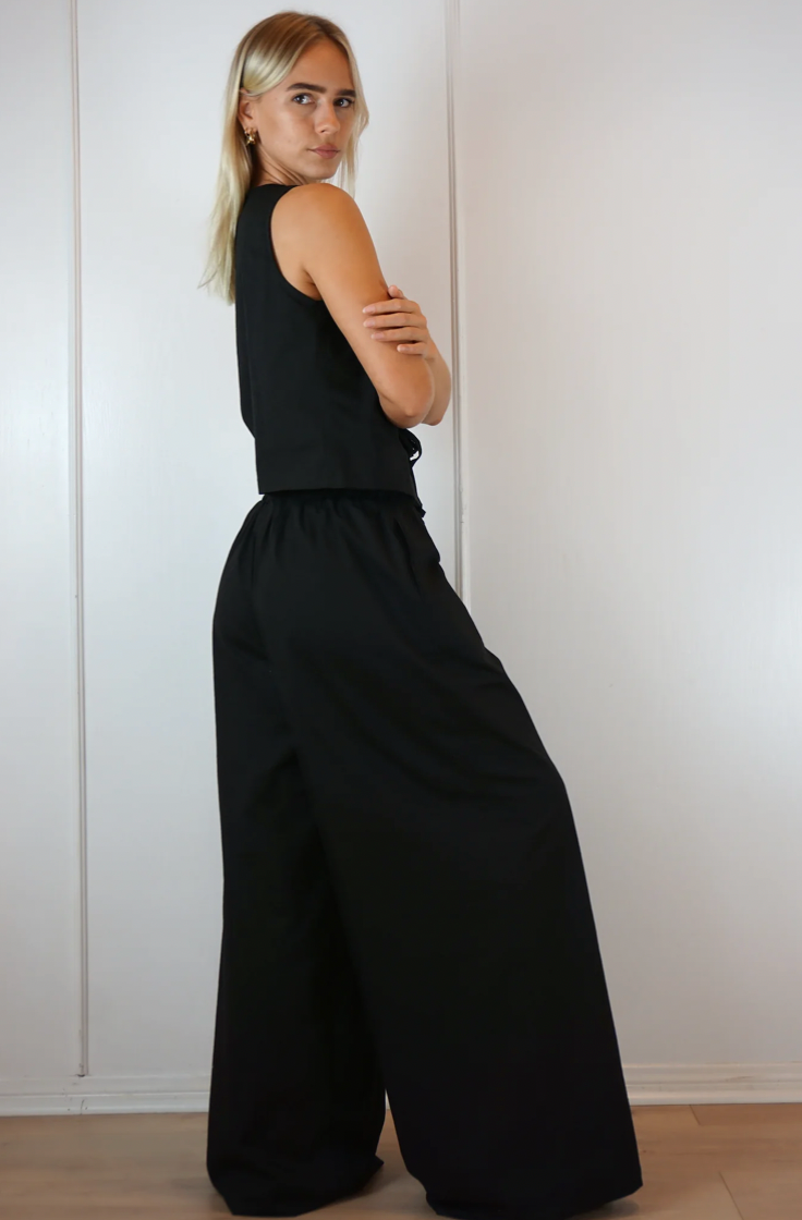 Shop Shani Lou Pant in black