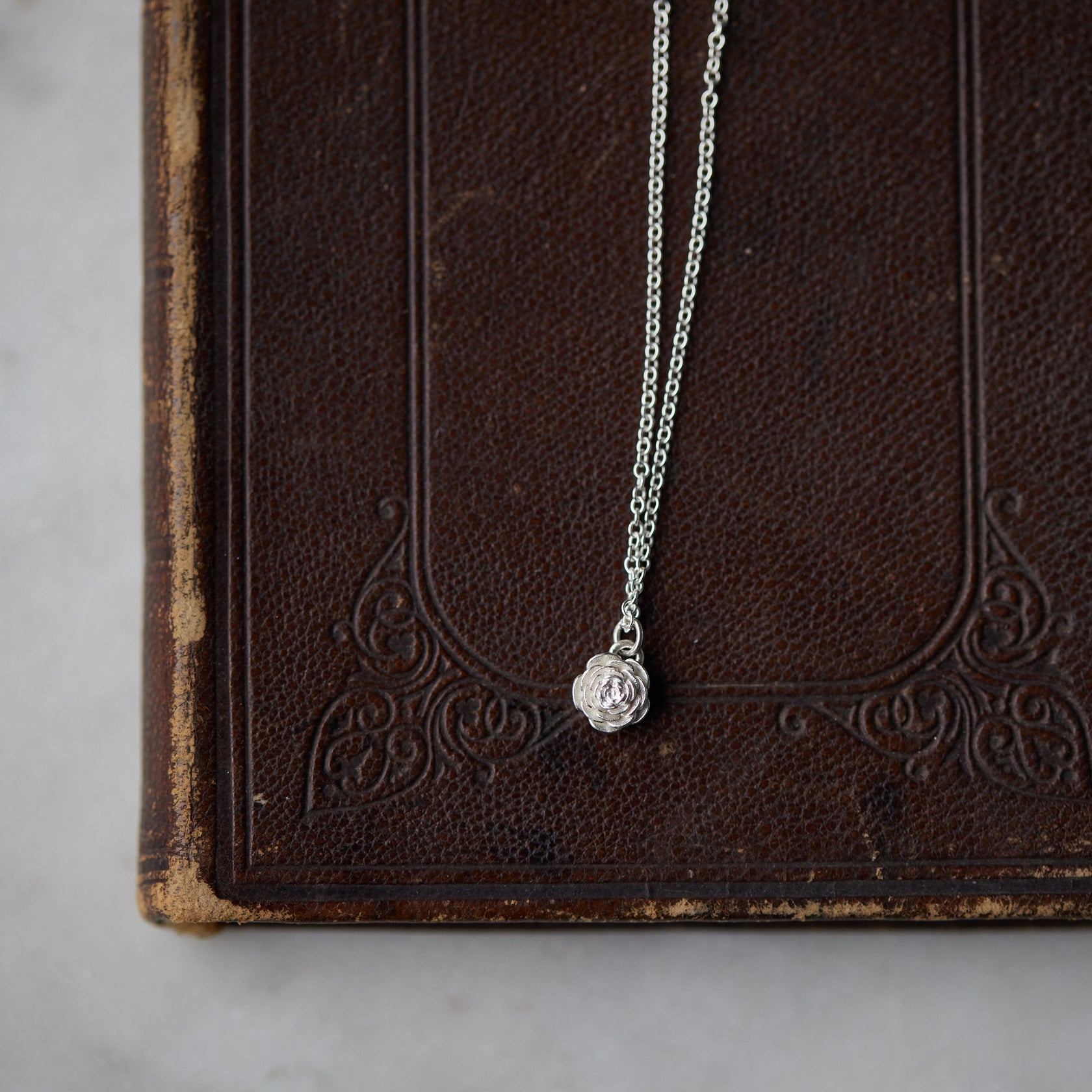 Hannah Blount Jewelry Rose Garden Necklace in Sterling Silver