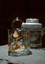 Load image into Gallery viewer, Leaves &amp; Flowers Tea - Ikebana

